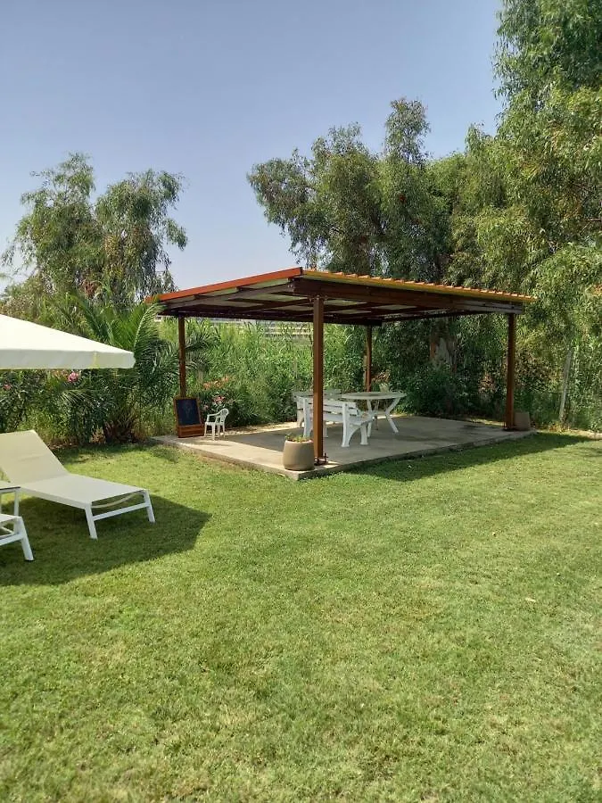 נאוס מרמרס Villa Niki 0*, נאוס מרמרס יוון